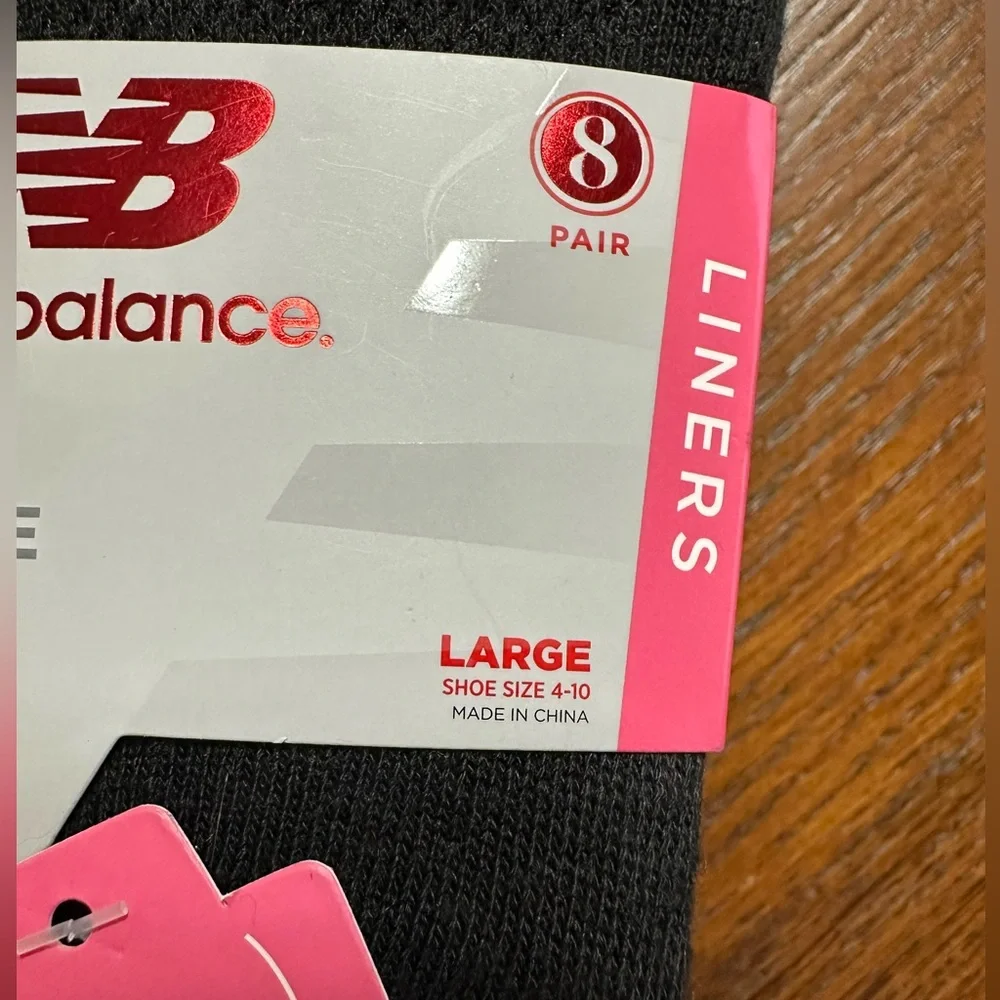 New Balance 8 Pack Girls Black/Pink Invisible No Show Liners NWT Fits sh…
